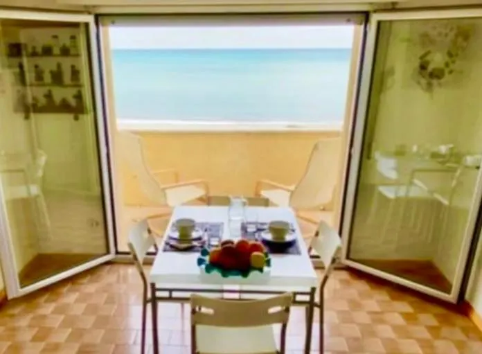Appartamento Con Terrazzo Fronte Mare Marina di Montemarciano