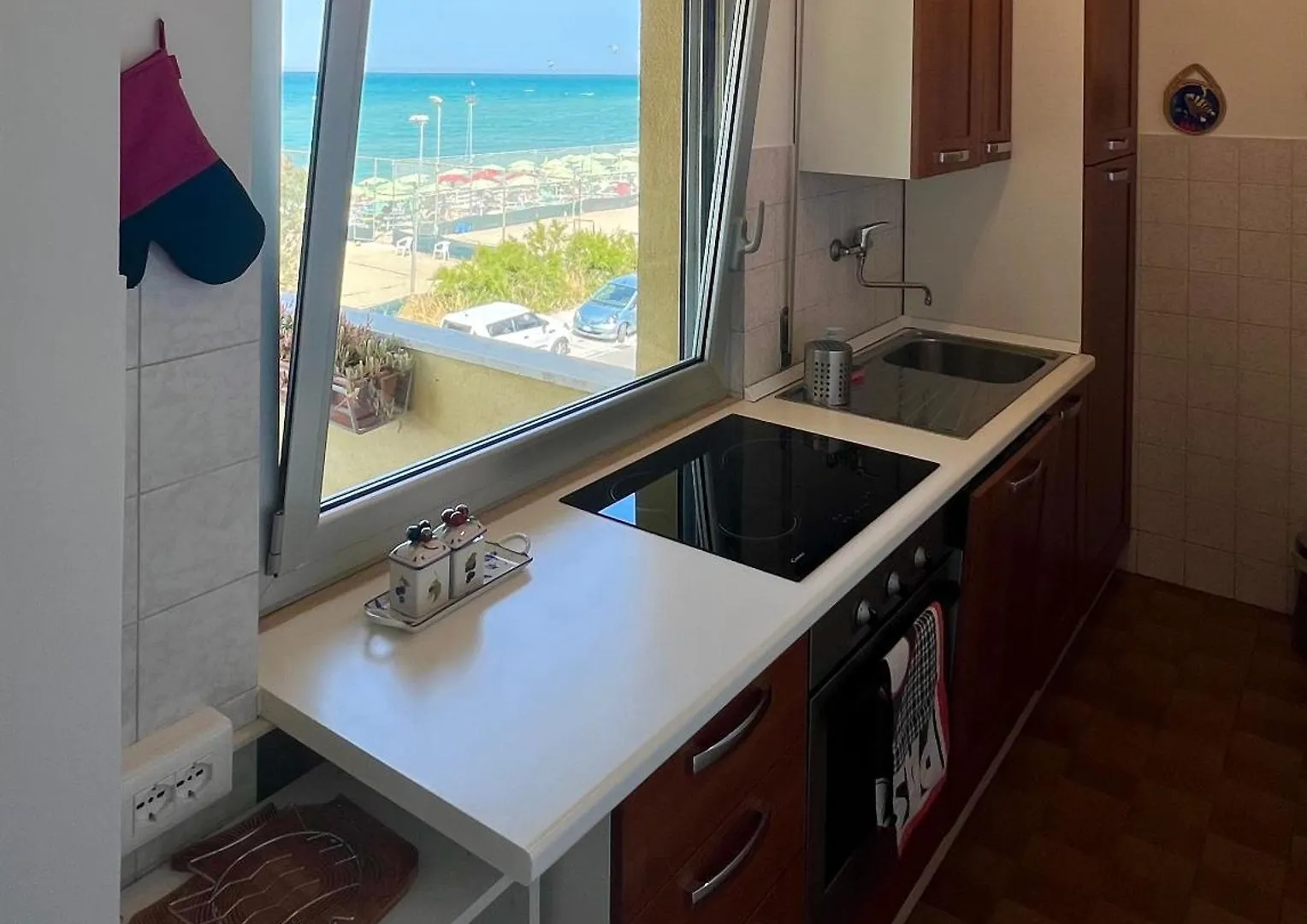 Appartamento Con Terrazzo Fronte Mare Marina di Montemarciano 0*,